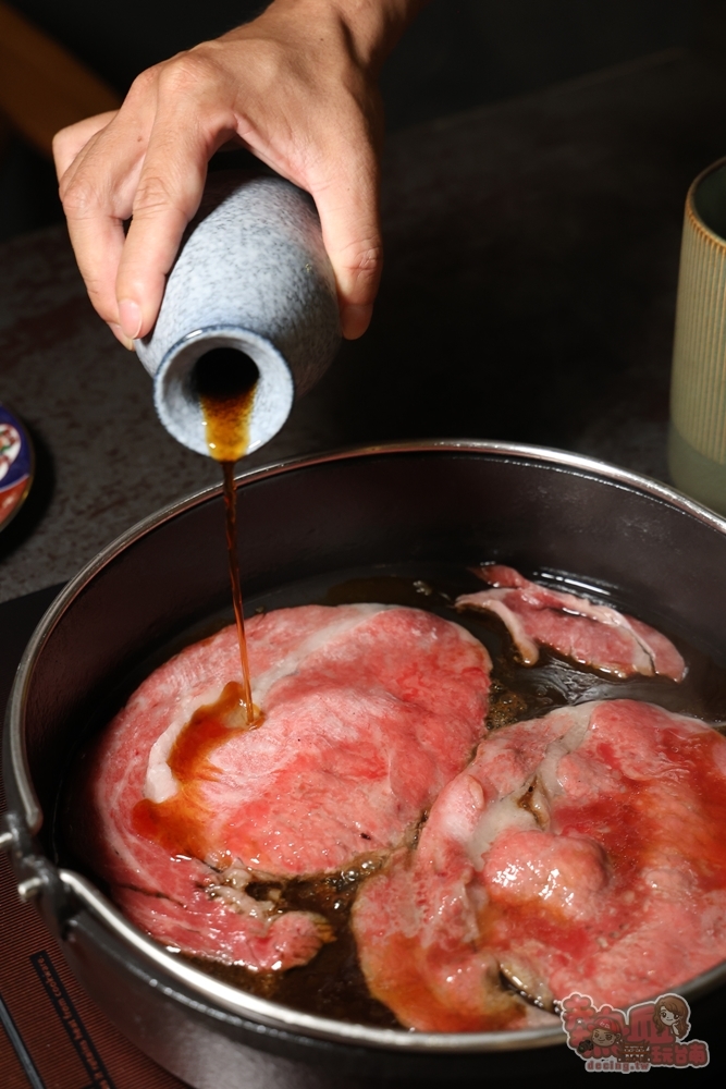 【台南美食】橋山.鵲邸 壽喜燒專門店:日本東京百年壽喜燒店進駐台南,全程桌邊服務,一次吃到關東+關西吃法~ 【台南美食】橋山.鵲邸 壽喜燒專門店:日本東京百年壽喜燒店進駐台南,全程桌邊服務,一次吃到關東+關西吃法~