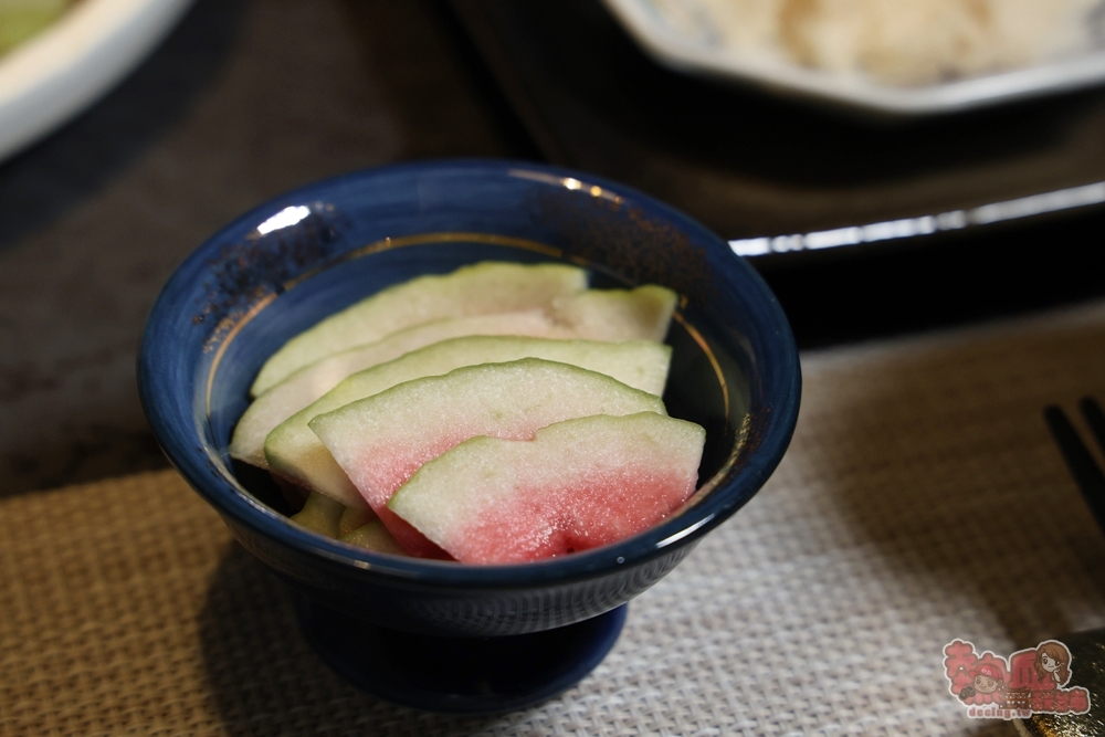 【台南美食】橋山.鵲邸 壽喜燒專門店:日本東京百年壽喜燒店進駐台南,全程桌邊服務,一次吃到關東+關西吃法~ 【台南美食】橋山.鵲邸 壽喜燒專門店:日本東京百年壽喜燒店進駐台南,全程桌邊服務,一次吃到關東+關西吃法~