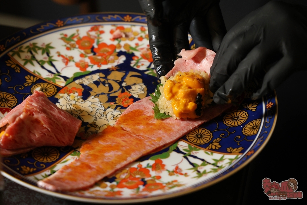 【台南美食】橋山.鵲邸 壽喜燒專門店:日本東京百年壽喜燒店進駐台南,全程桌邊服務,一次吃到關東+關西吃法~ 【台南美食】橋山.鵲邸 壽喜燒專門店:日本東京百年壽喜燒店進駐台南,全程桌邊服務,一次吃到關東+關西吃法~